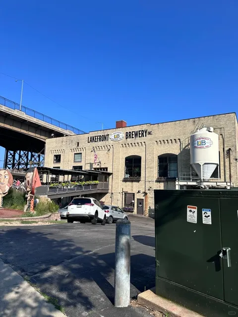 Milwaukee Half-Day Trip｜Got Complimented “Like a Model” by a Stranger!