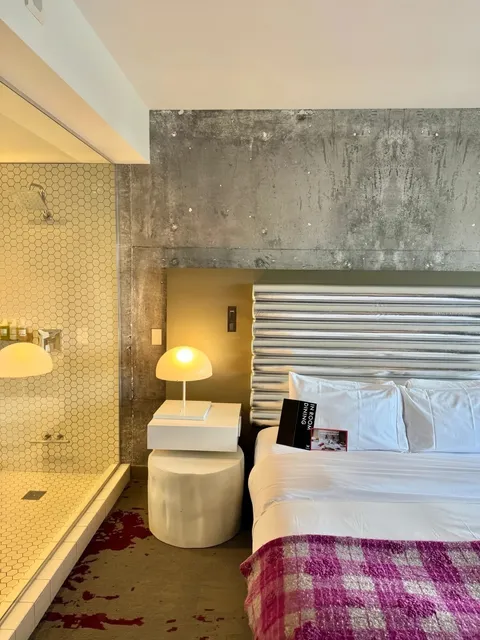 🌟 My Go-To Seattle Hotel – Stayed 5 Times & Still In Love! 😭✨