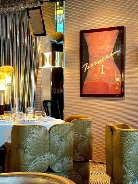 🍽️ New Restaurant Alert | Canary Wharf's 4.9-Rated Italian Gem!  