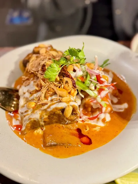 Popular Midtown East Thai Cuisine: OBAO 🌟