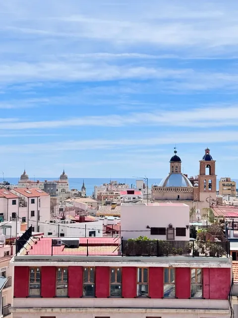 🚄 Travel Fragments || Alicante 🏖️👣