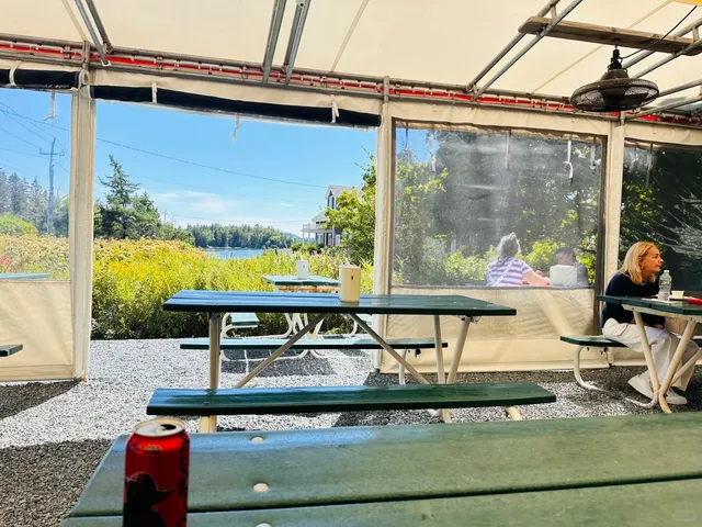 🇺🇸 Acadia｜Boiled Lobster by the Lake – A Must-Try in Bar Harbor! 🦞