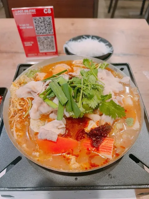 🍲 Pot on Fire — Taiwanese Mini Hot Pot in Chino!