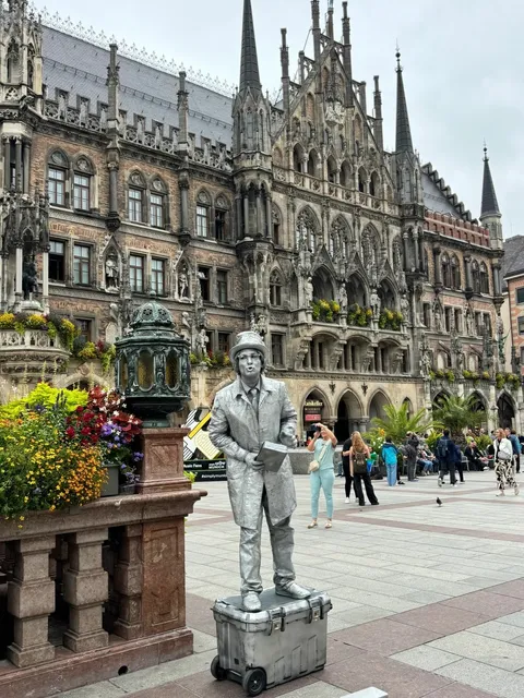 🇩🇪 Marienplatz: Munich's Beating Heart That Stole My Soul ❤️⏳