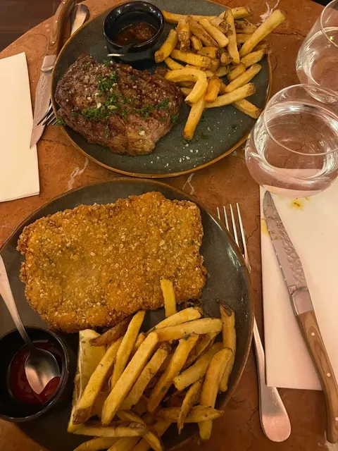 🇦🇷 Must-Try Argentinian Steakhouse in Paris!