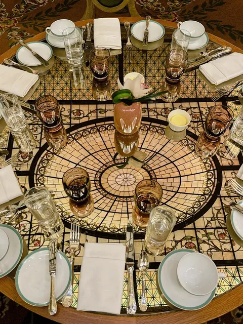 Breakfast at The Plaza on Fifth Avenue 🥣