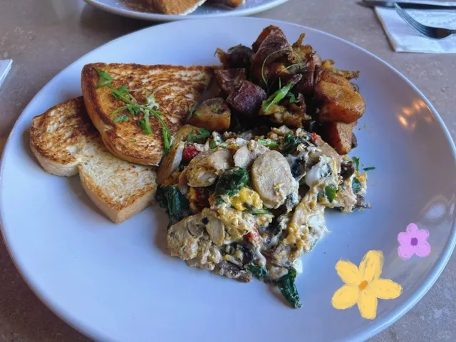 ​​Weekend Brunch & Crabbing Adventure in Edmonds 🦀🥞​​