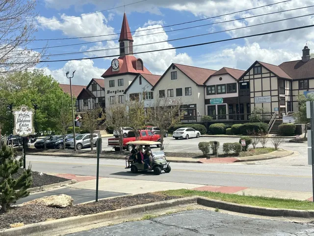 North of Atlanta | German-Style Town Helen & Surrounding Trips 🏟😅