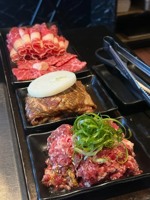 Nuts Food Review | Is the Star-Studded Park's BBQ Worth the Hype? 🥩✨