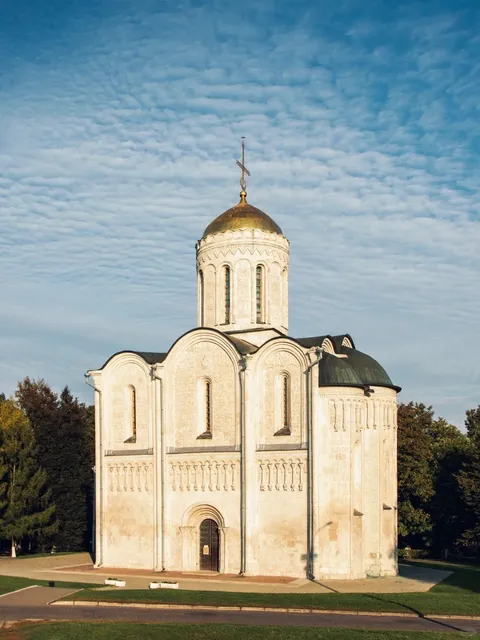 Don’t Miss This Ancient Church in Vladimir on Your Trip to Russia 🏛️✨