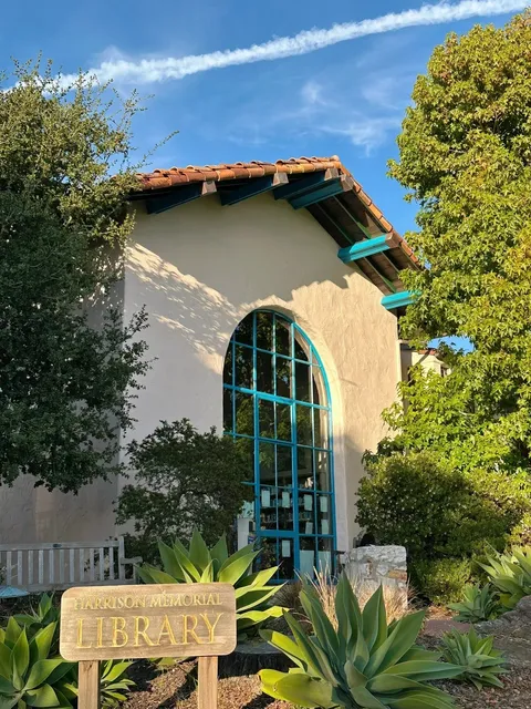 🌍 One of the World’s Most Beautiful Towns – Carmel-by-the-Sea