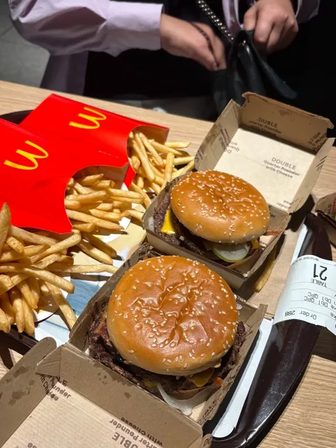 U.S. Food Diary | Las Vegas + New York 🍔🌮🥂