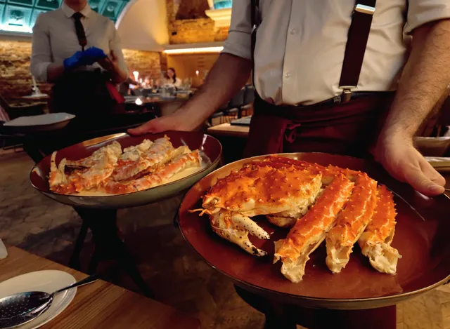 Happily Fed! My Michelin-Starred Moscow Food Journey 🍽️🇷🇺