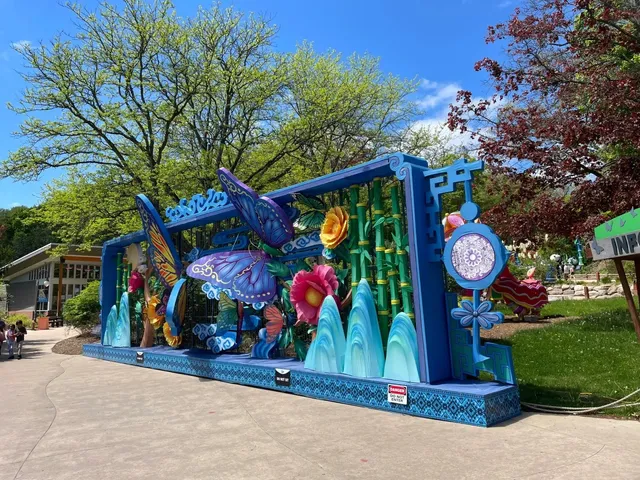 Michigan Hidden Loop | Day 2: Grand Rapids 