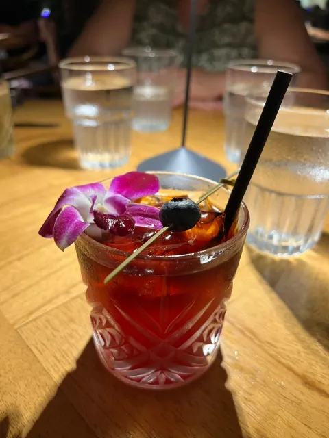 【🌺 A Hawaiian Finale: The Perfect Farewell Feast at "The Deck"! 🎉】  