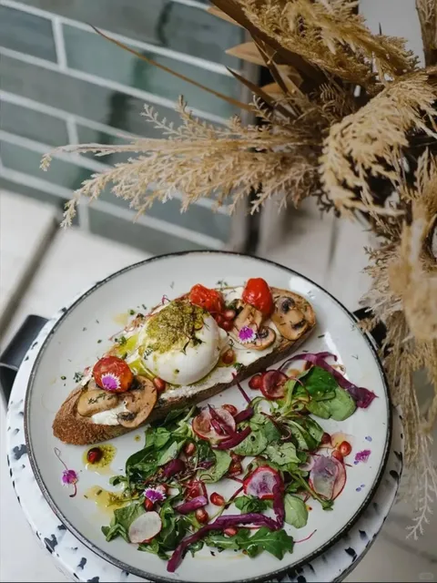 A Parisian Favorite for Brunch