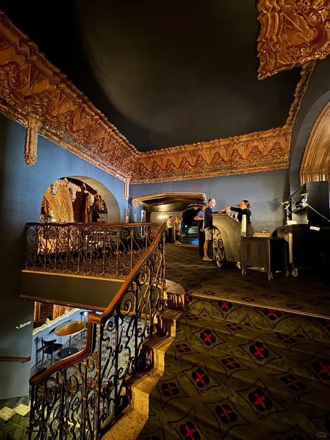 An Architect’s Favorite Historic Theater in Los Angeles! 🎭✨