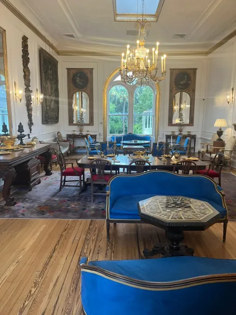 19th Century Charm 🏛️💫