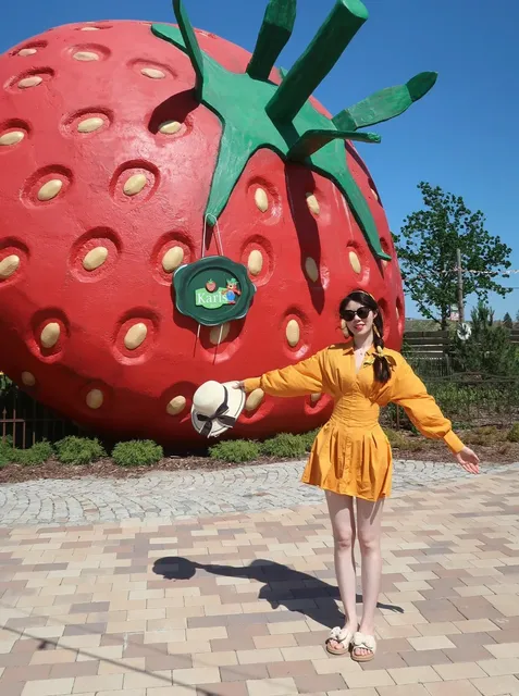 🍓 Berlin Surroundings: Karls Strawberry Amusement Park 🎠