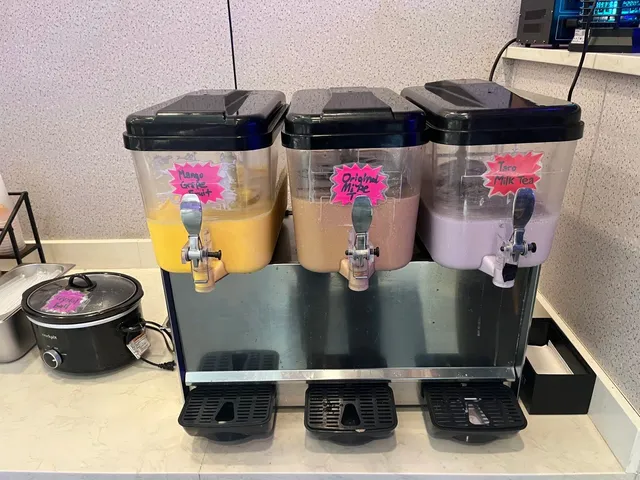 Ombu Buffet: An All-You-Can-Eat Seafood Feast with No Tip Required! 