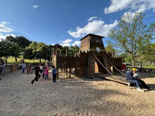 🇵🇹 Parque Carlos I | Lisbon's Ultimate Urban Playground