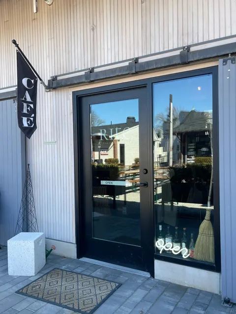 Boston's Must-Visit Spots 5/100 ☕️🍵