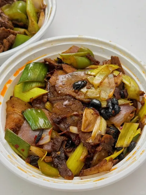 Back at My Hoboken/Jersey City "Cafeteria" — Trying New Dishes! 🥡✨