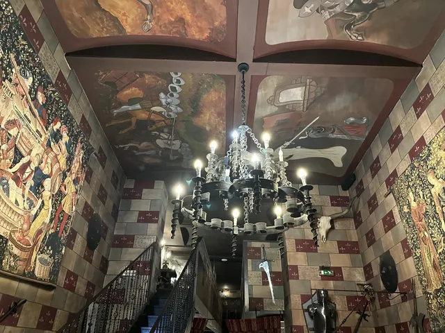 📍 Sir Lancelot Restaurant | Budapest Foodie Squad’s Hidden Gem