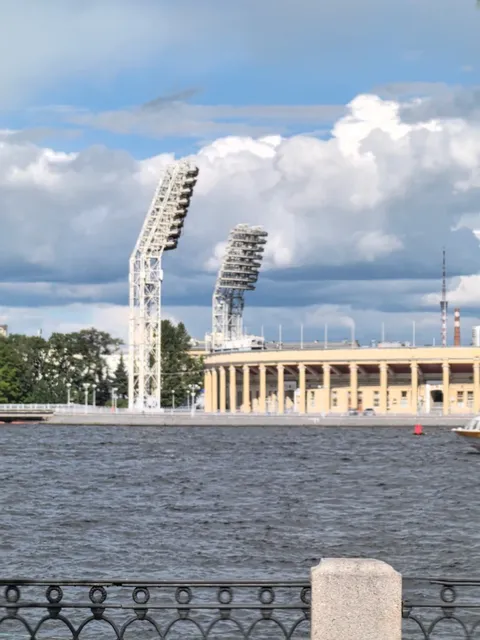 Lake Ladoga: Europe's Largest Freshwater Gem