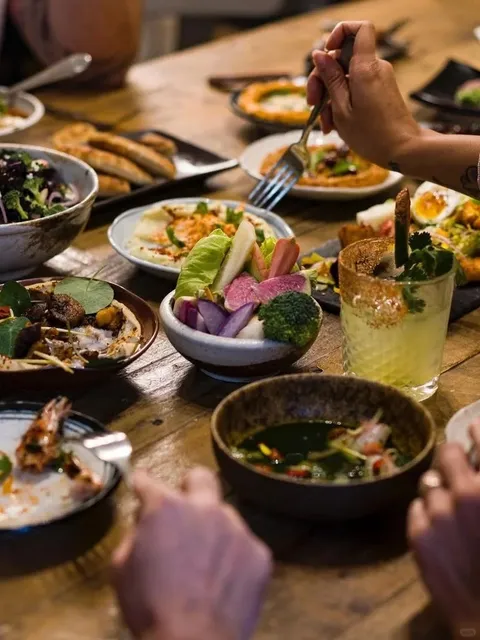 Brooklyn's Cozy Mediterranean Hideaway That Feels Like a Hug​​