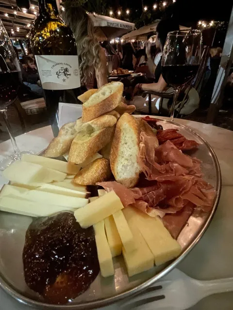 Delicious Charcuterie Boards & Wine in Miami! 🍷