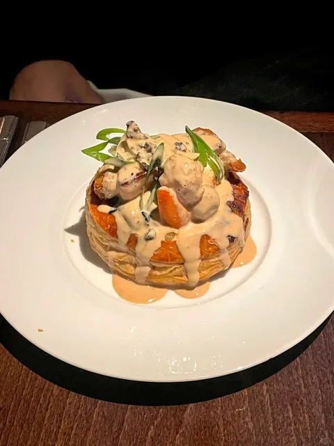 📚 The Literary Enthusiast's Restaurant Next to the Paris Opera House