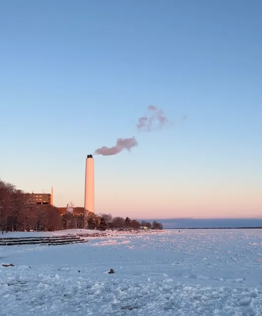  Kingston in Winter: A Frosty Fairytale by Frozen Lake Ontario