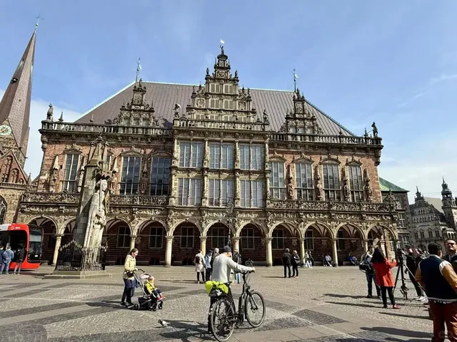 🇩🇪 Bremen in One Day: A Fairytale Walking Tour