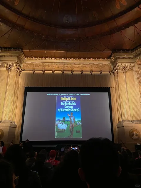 San Francisco’s Century-Old Castro Theatre🎬🤖