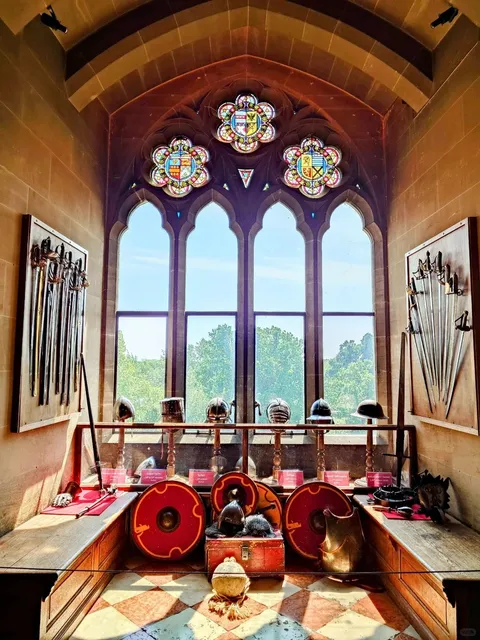 🇬🇧 Step Into 1,000 Years of British History at This Medieval Castle!