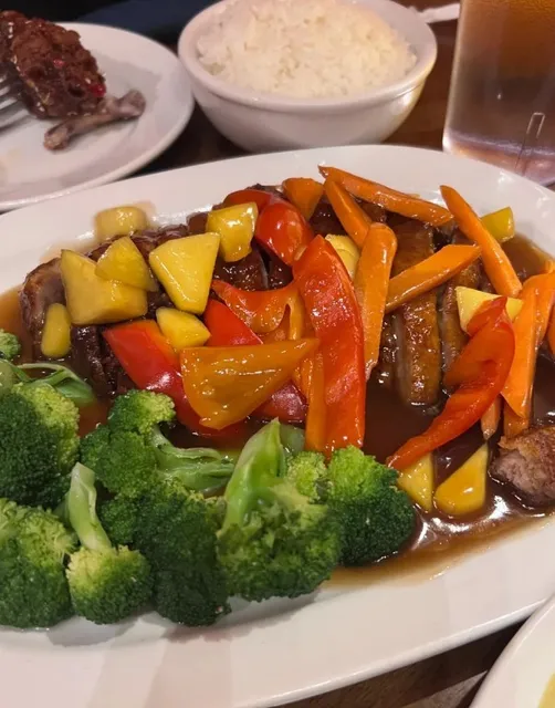 Banana Blossom Thai Cuisine|A Taste of Tropical Elegance in Cleveland