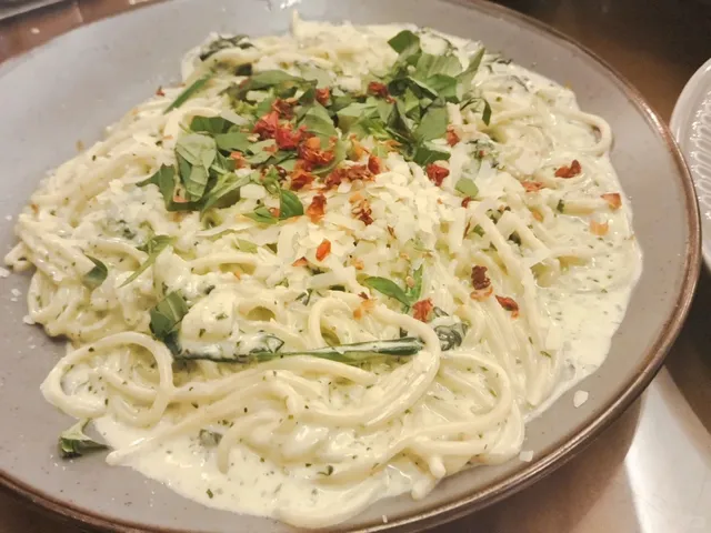 🇸🇻 El Salvador Restaurant Review!