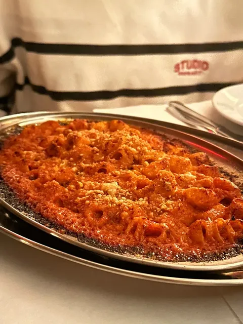 Horses:  Italian cuisine in Los Angeles