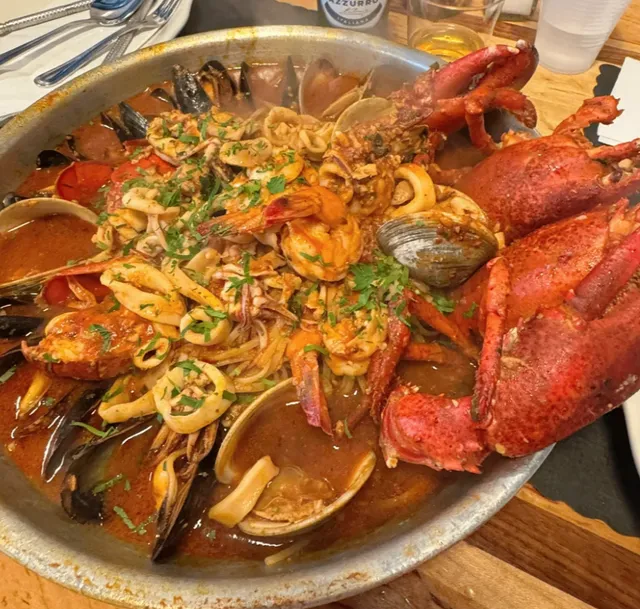 Boston | Must-Try Lobster Pasta 🦞