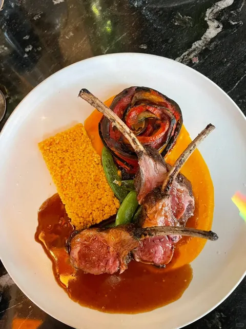 🇨🇦 Orchard Restaurant - Calgary's Enchanted Dining Oasis