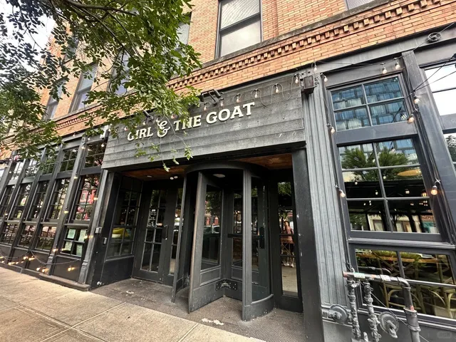 Girl & The Goat | A Must-Try Dining Experience in Chicago!