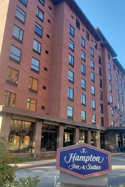 🏨 Hampton Inn & Suites Pittsburgh-Downtown