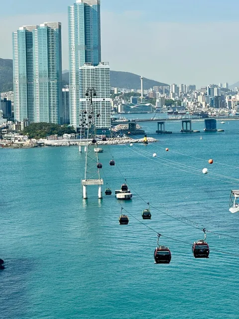 PLOG 9️⃣ Busan Songdo Crystal Cable Car 🚠 | Ride to the Sea 🌊