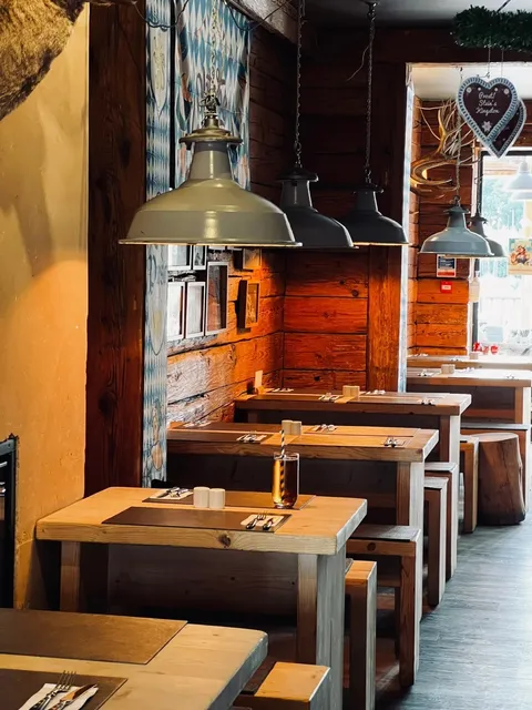 🇬🇧 Stein, a German restaurant in Kingston.