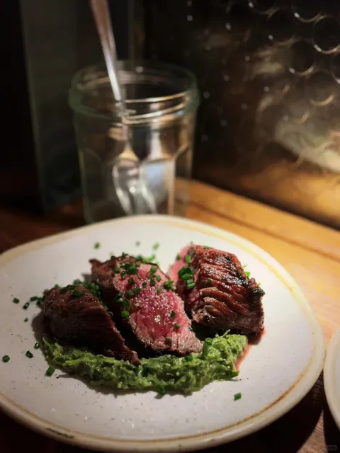   A Walk-In Bistro in the 6th District That Doesn't Accept Reservation