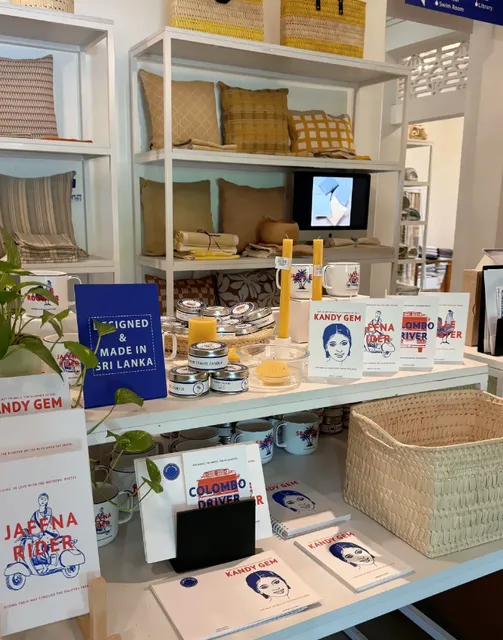 Urban Island： Lanka’s Local Style, All in One Shopping Bag 🛍️ 