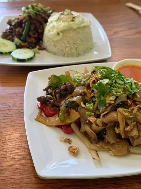 🌏 In Buffalo’s Culinary Maze