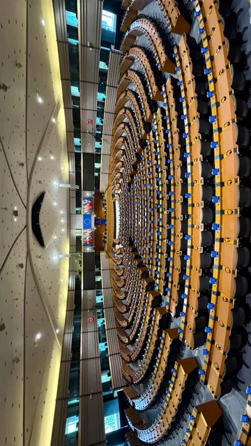 🇧🇪 | Europe’s “Peeing” Capital? It’s Brussels!