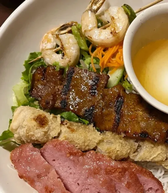 Kamloops Food Adventure｜ Lemongrass Vietnamese Restaurant